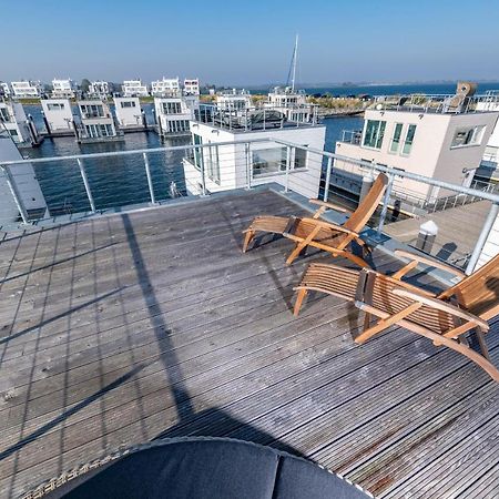 Schwimmendes Haus 10 Grad Ost Villa Olpenitz Exteriör bild