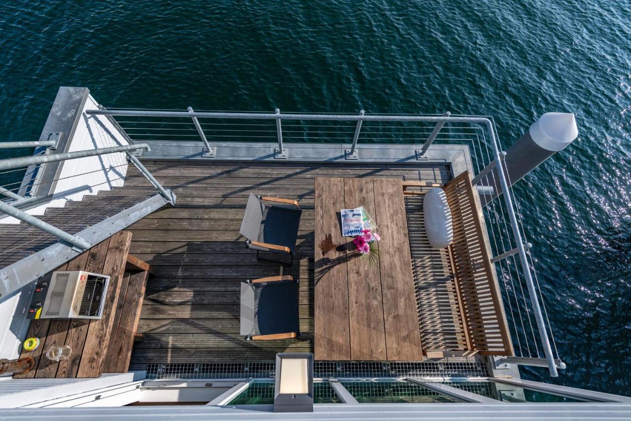 Schwimmendes Haus 10 Grad Ost Villa Olpenitz Exteriör bild
